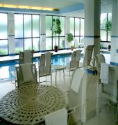 Oyo 75321 Gemma Patong 3*