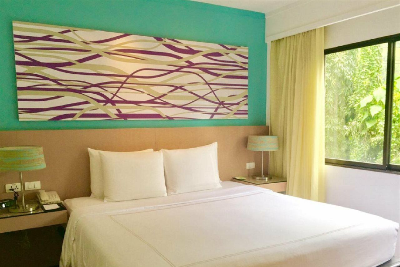 Radisson And Phuket Kamala Beach