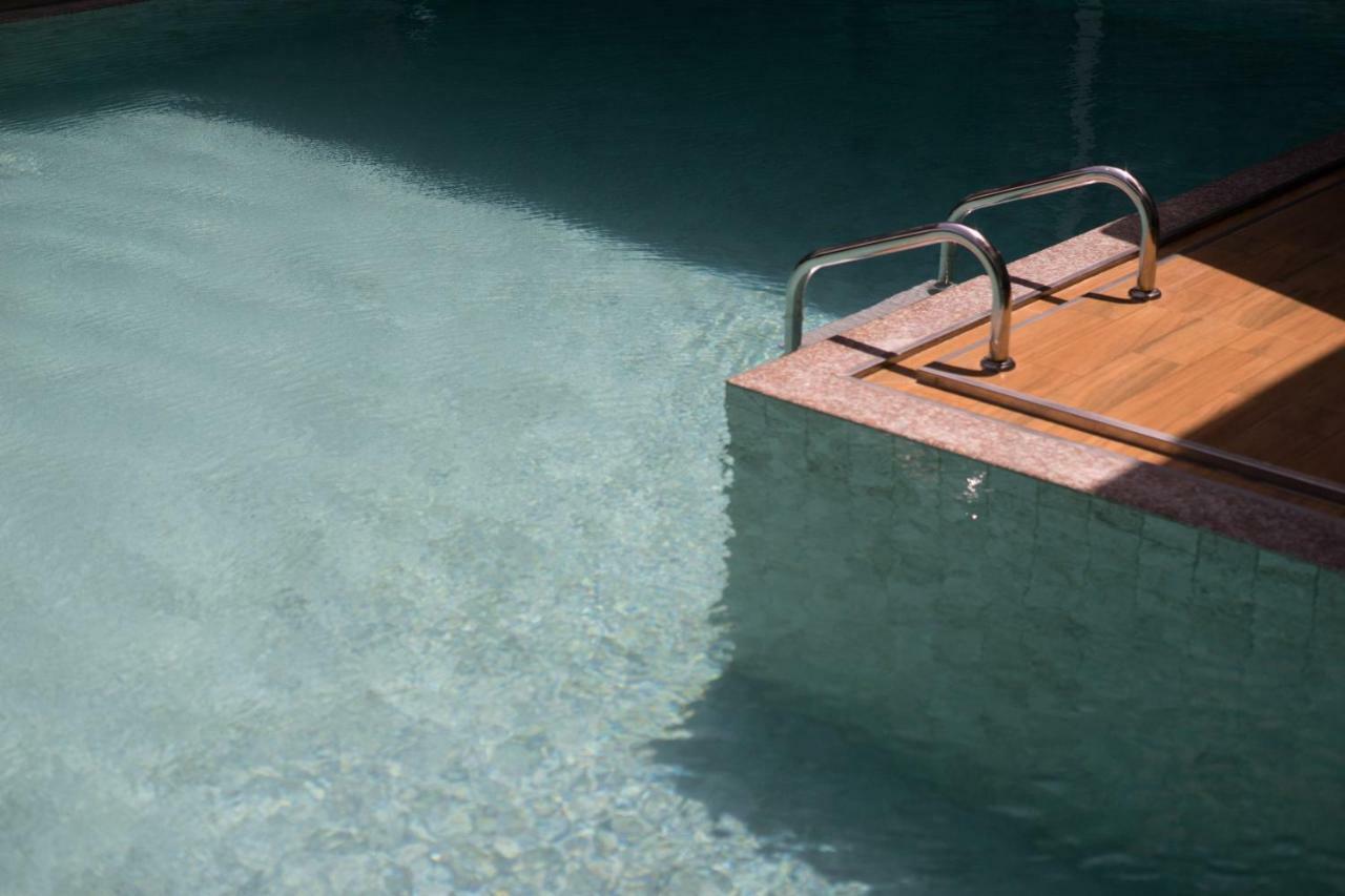 Good Night Pool - Sha Hotel 5*