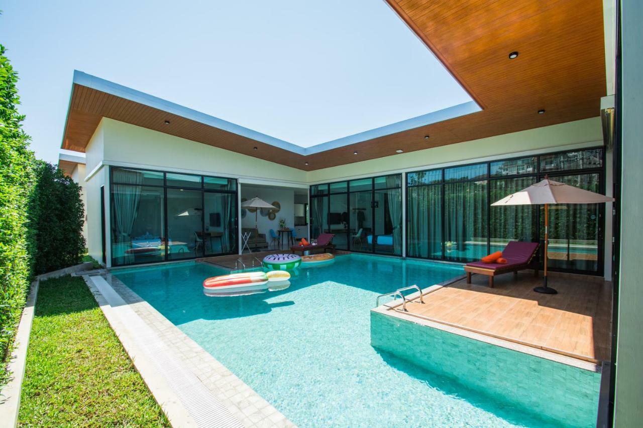 Good Night Pool - Sha