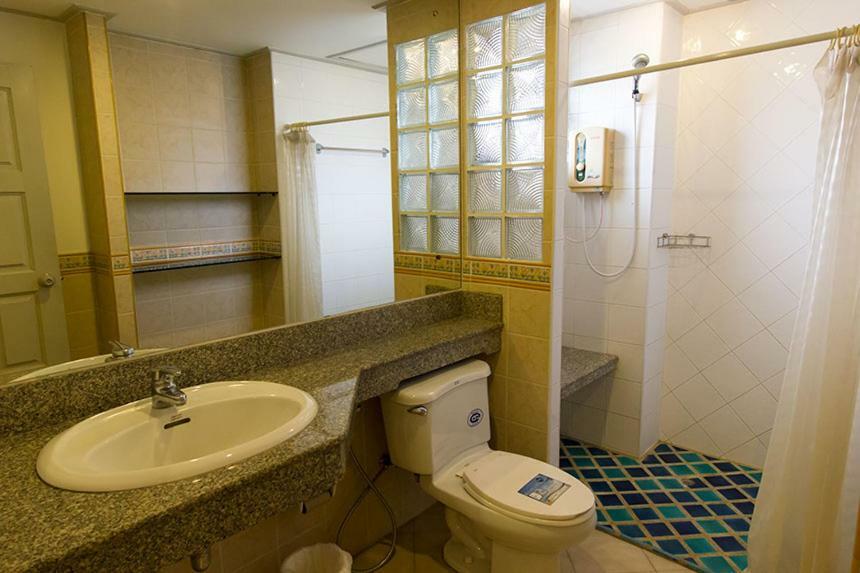 The Club Apartment Kamala Beach