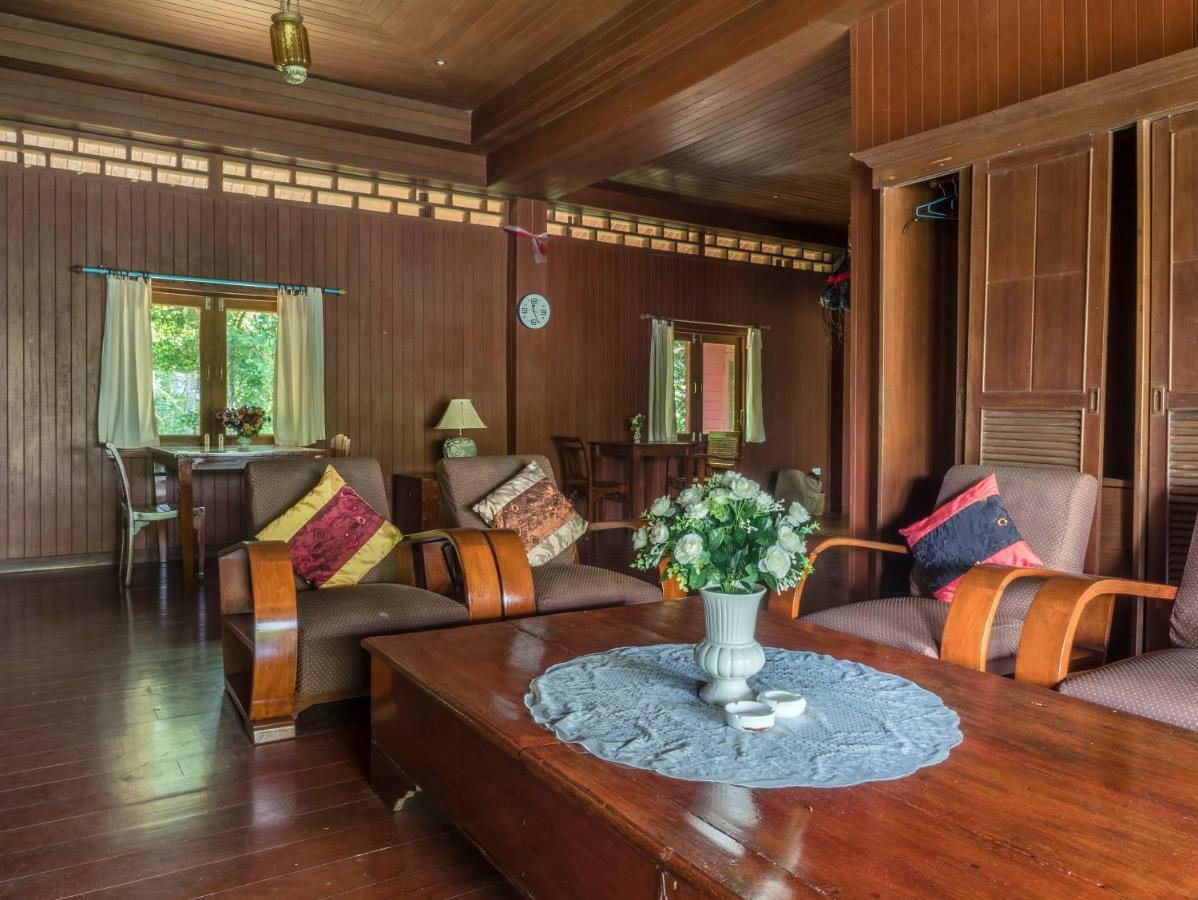 Resort Baan Mai Beachfront Lone Island 4*
