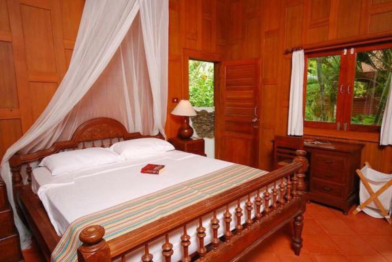 Resort Baan Mai Beachfront Lone Island Phuket