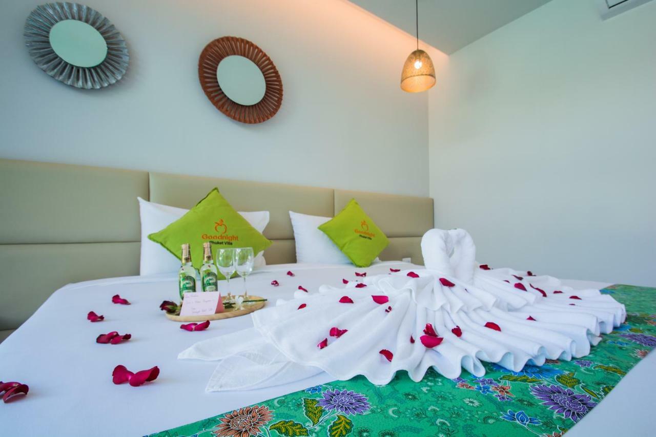 Good Night Pool - Sha Hotel