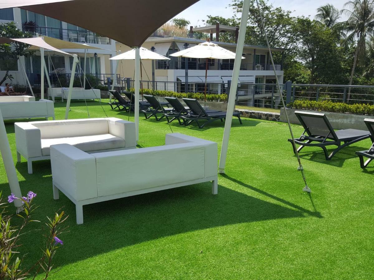 Sea View Apartment Karon