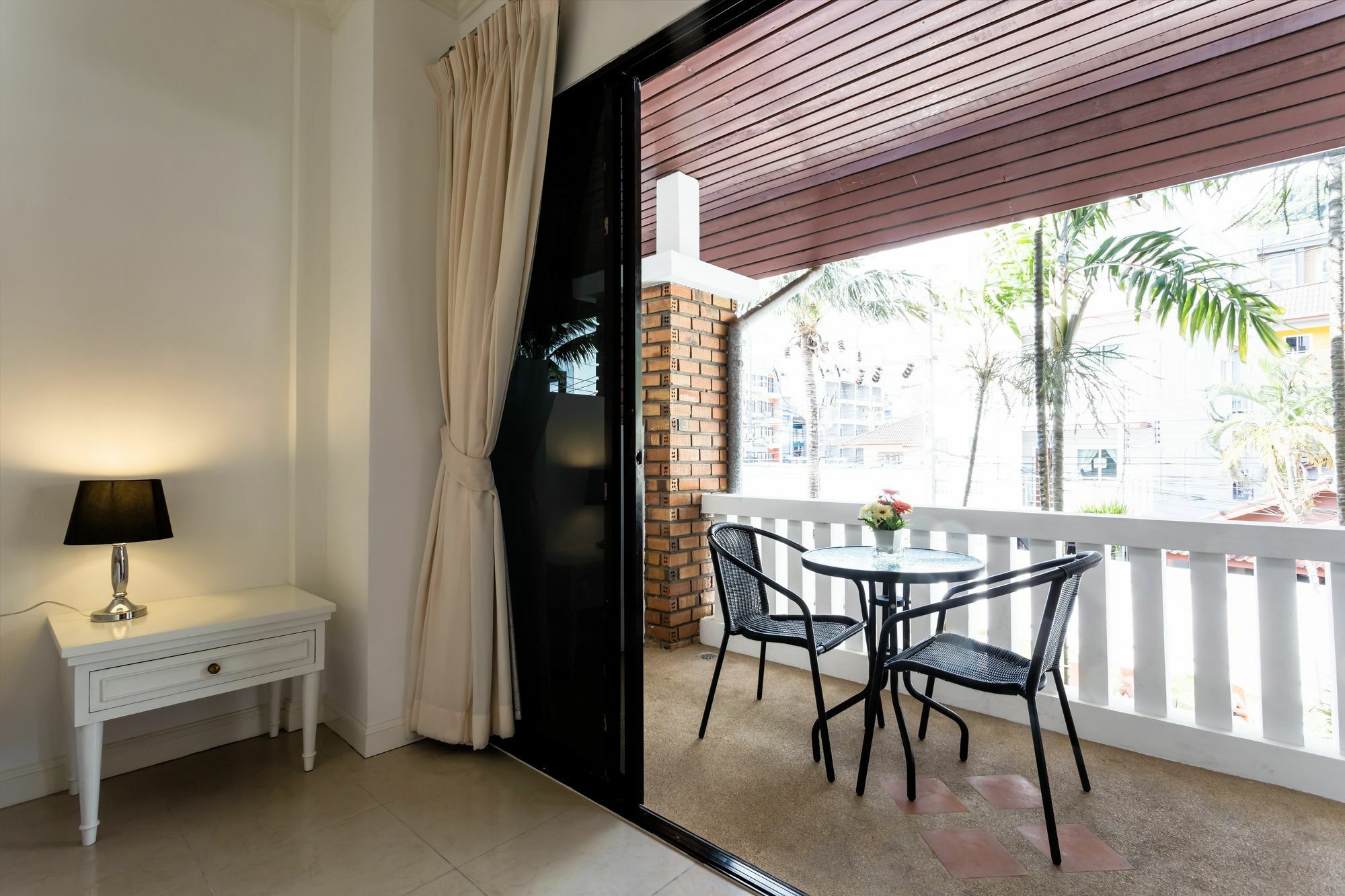 Etk Resort 3*