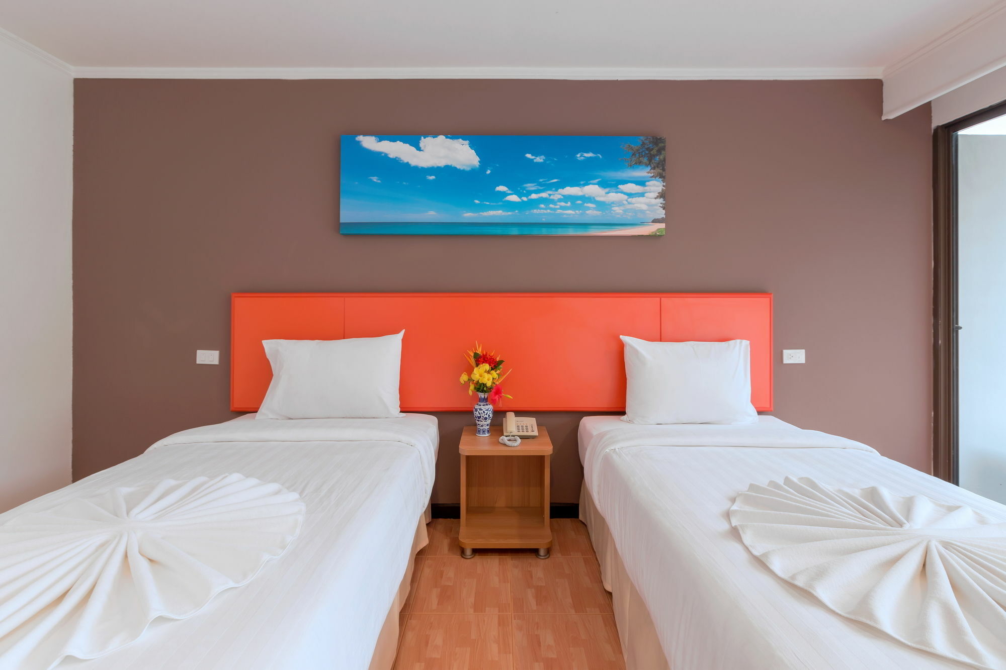 7days Premium Phuket Hotel