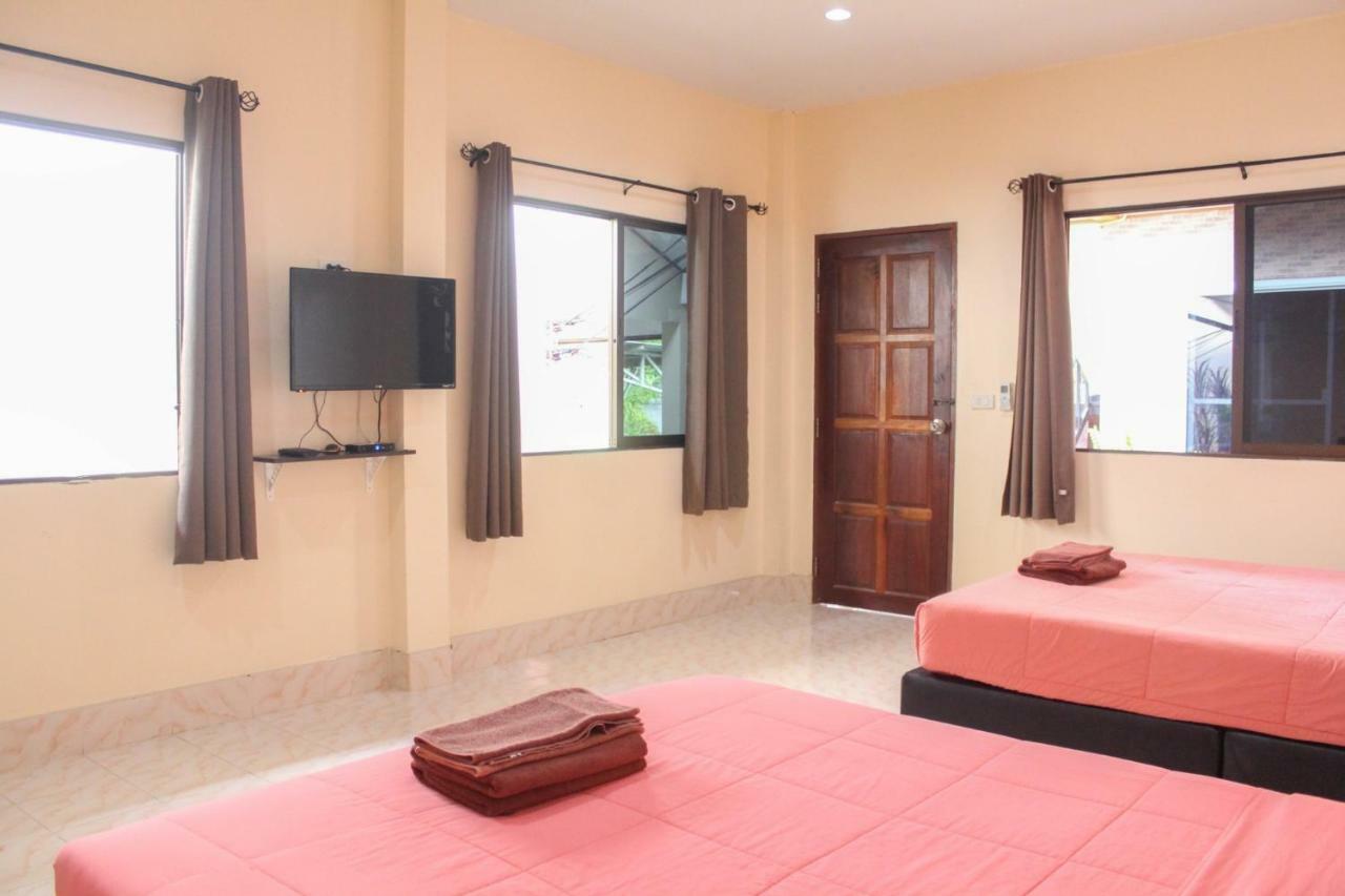 Apartment Sirikul Mansion Nai Yang