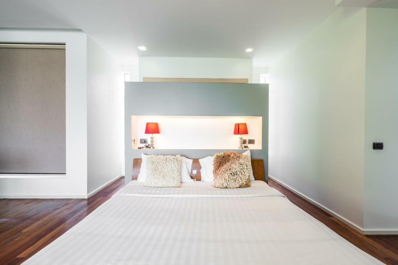 Sirirat Sea-view Villa *