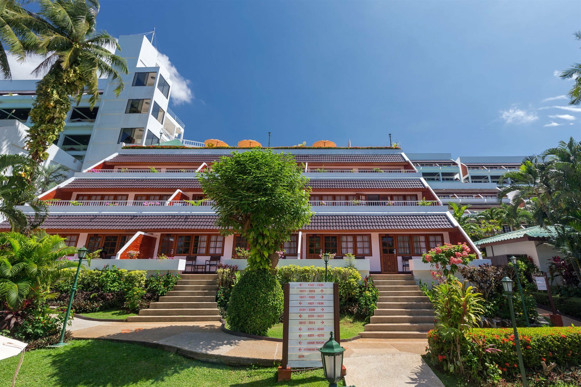 Western Phuket Ocean Hotel 3*