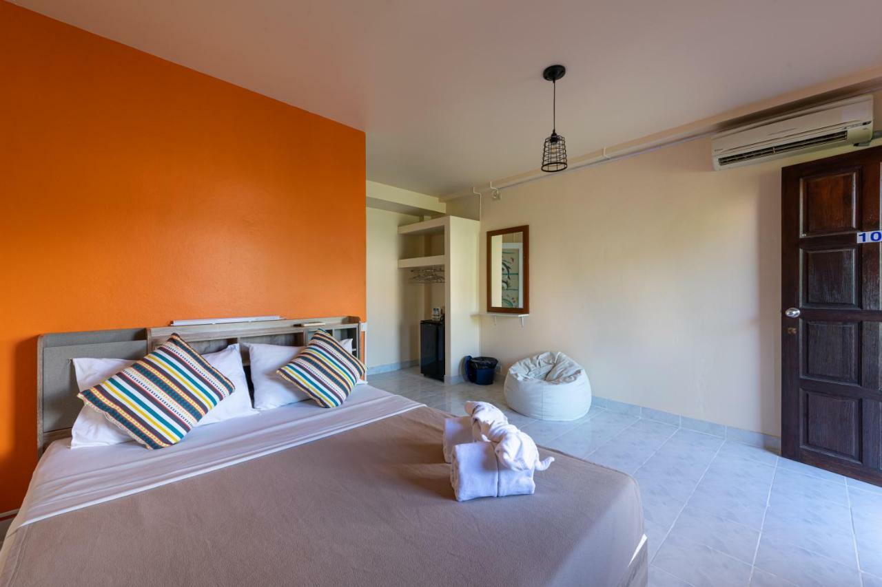 Mypatong Social Hostel *