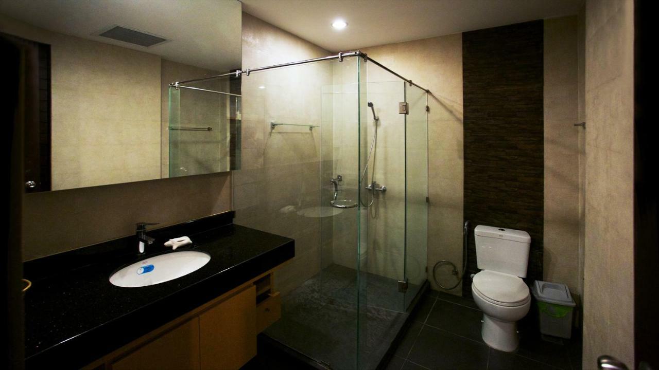Karon Suite Apartment Apartment