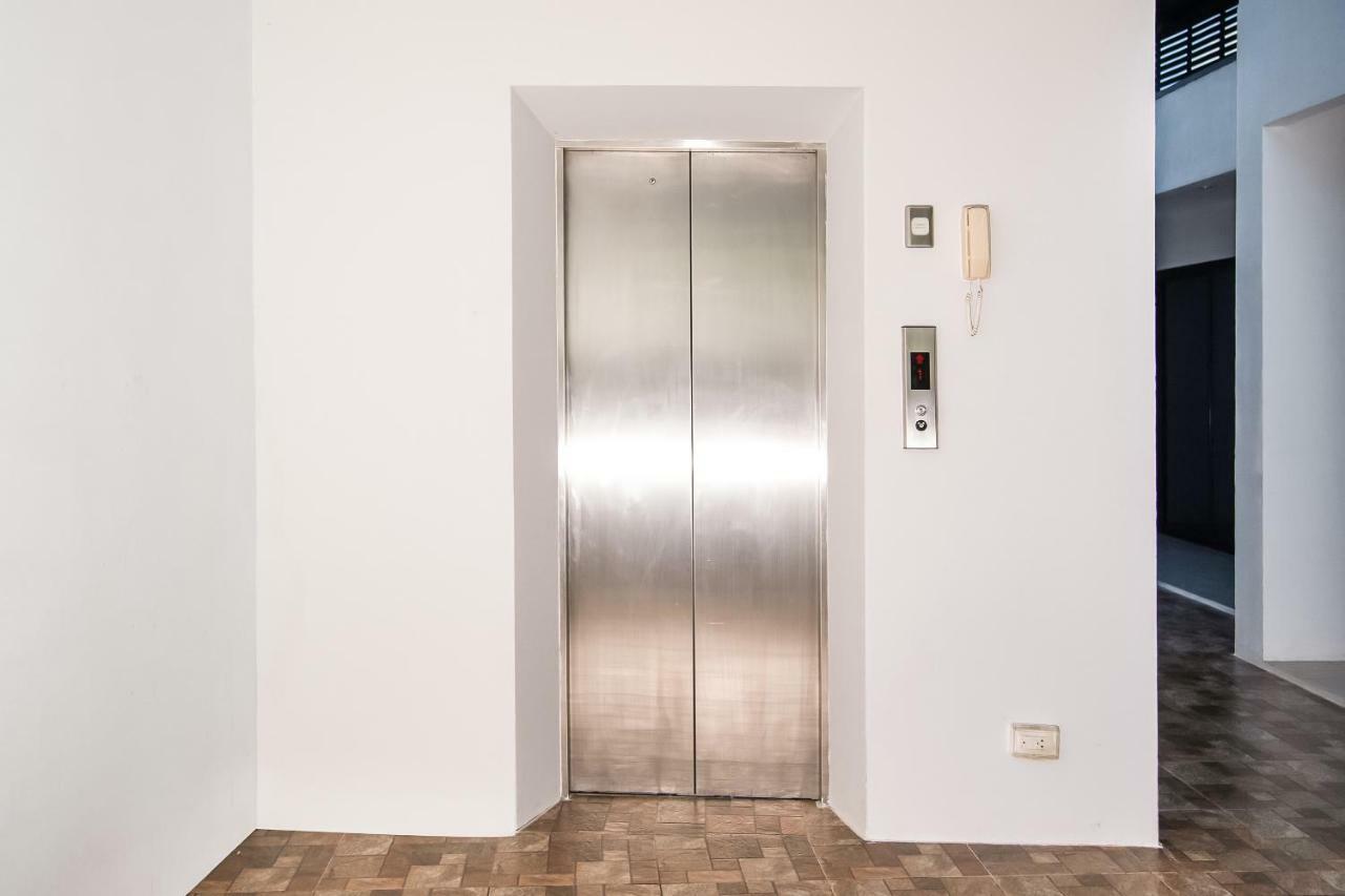 Hotel Oyo 344 De Blue @ Sea 2*