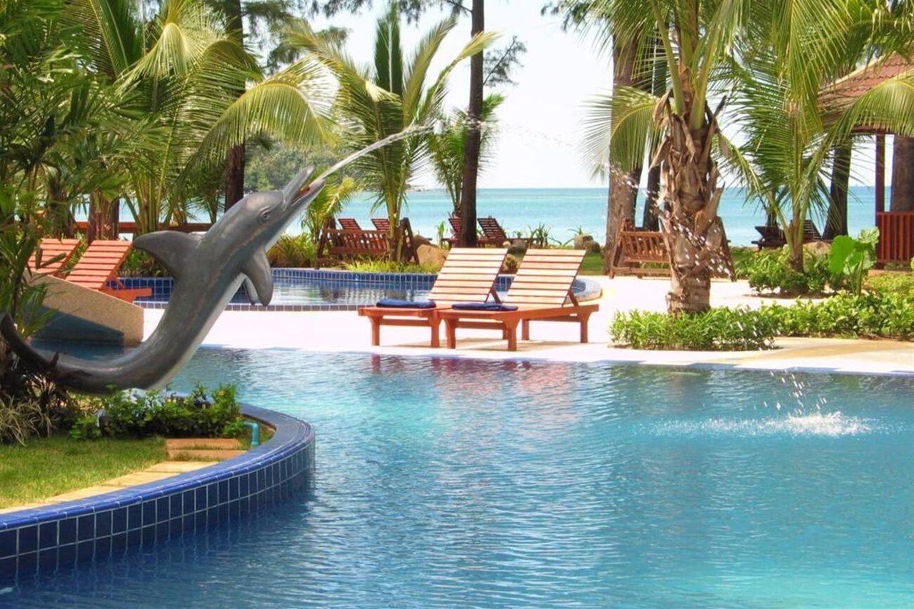 Western Premier Bangtao & Hotel 4*