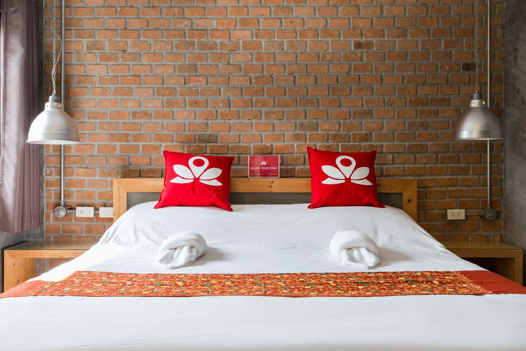 Zen Roundabout Karon 2* Phuket