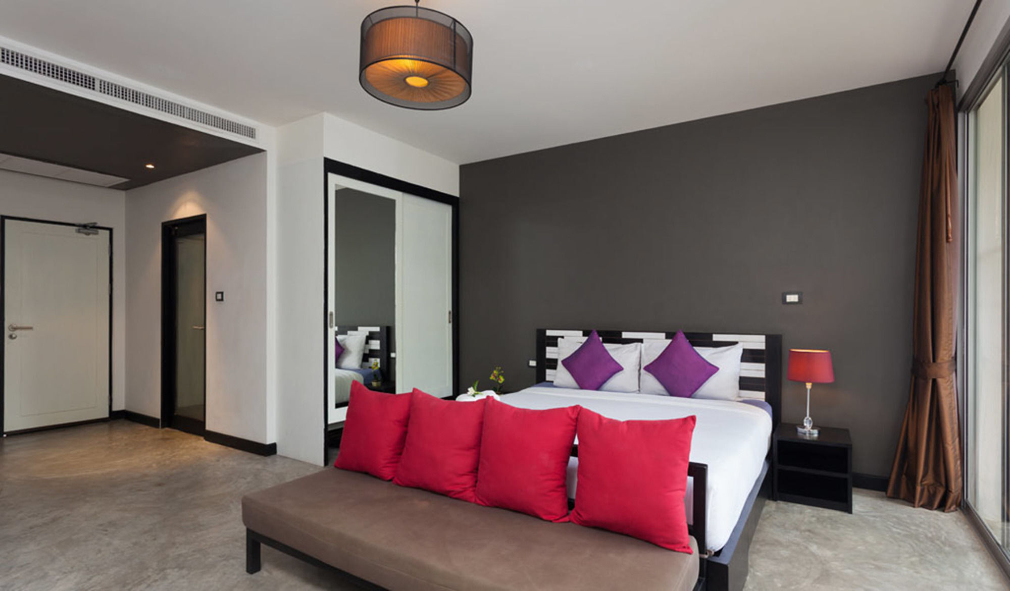 Signature Phuket Resort 4*