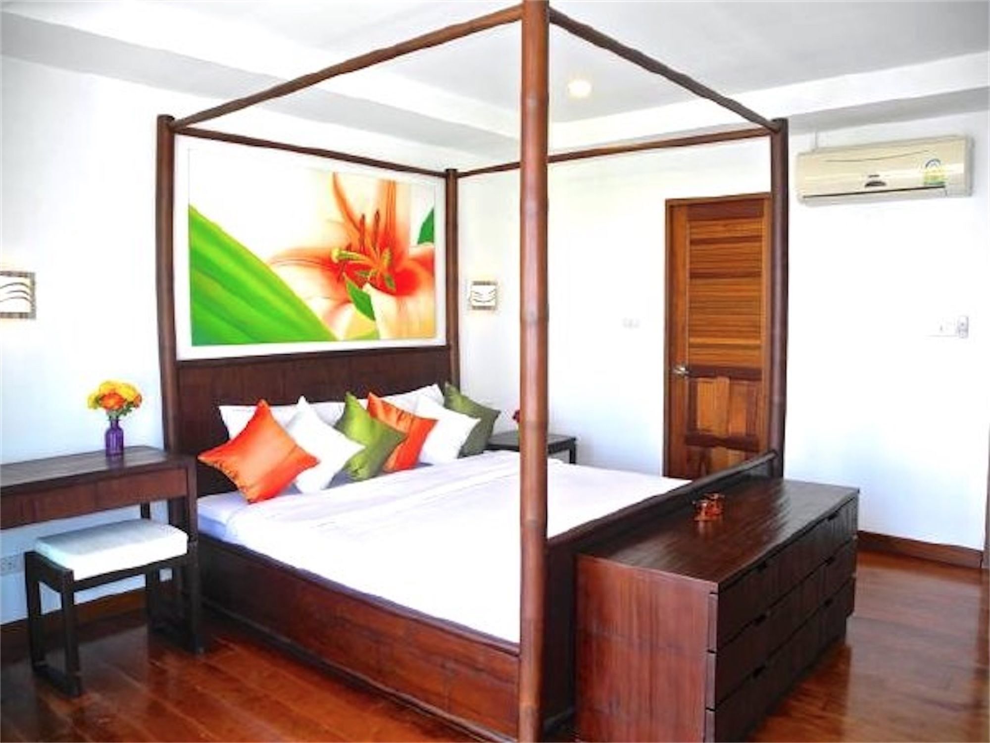 Sunrise 4 Bedrooms In Apartment Rawai