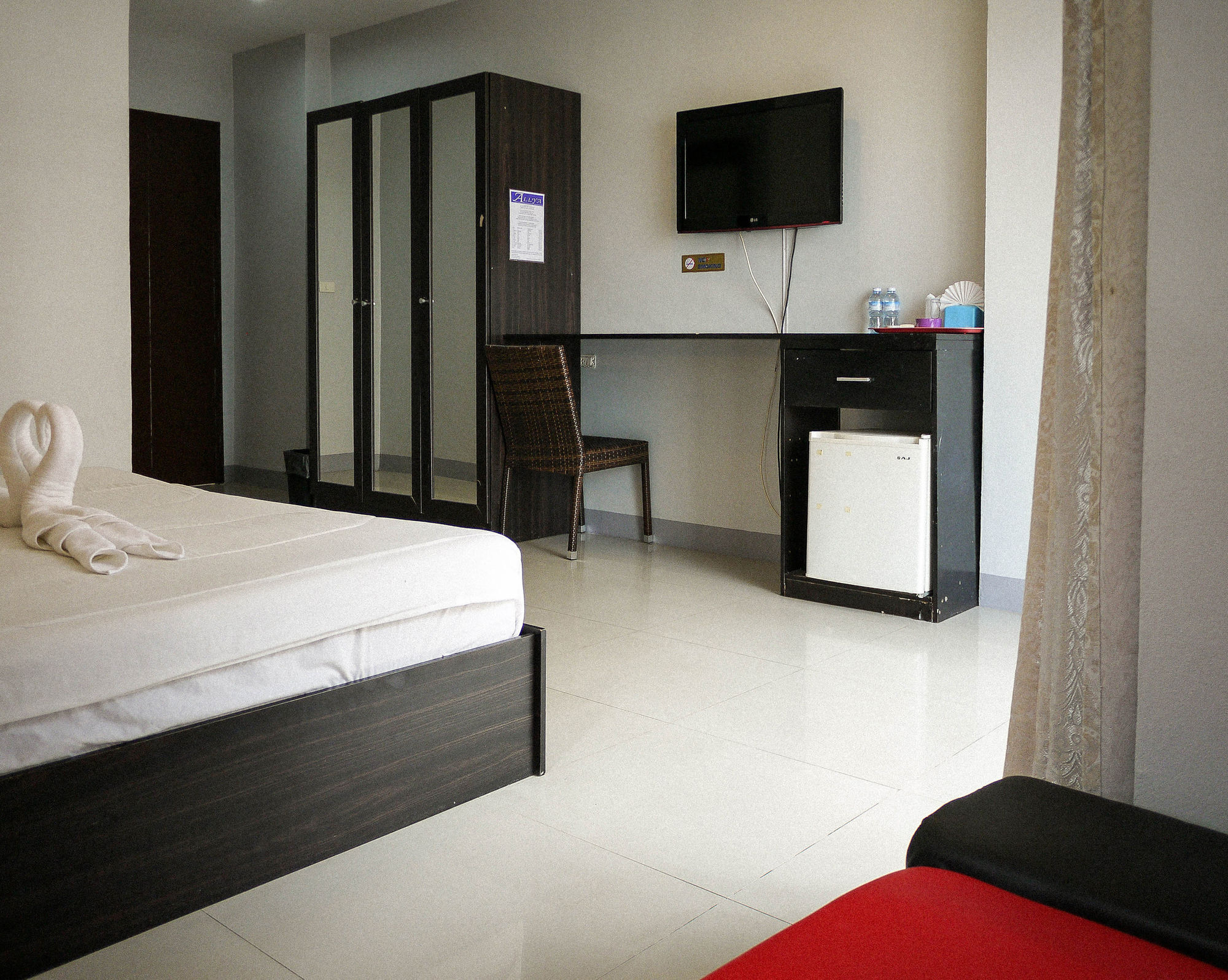 Hotel Holiday Home Patong