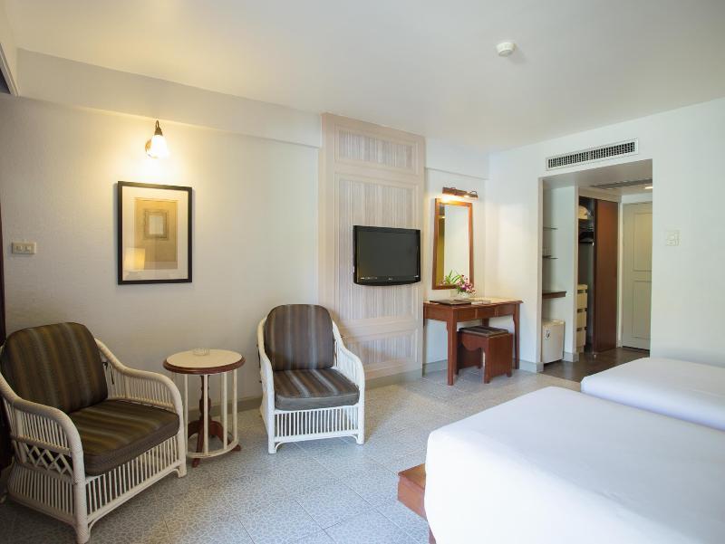 Phuket Orchid And Resort 4*