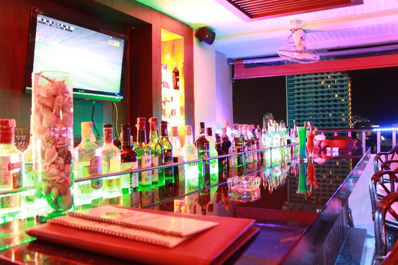 Hotel Patong Hemingway's 3*