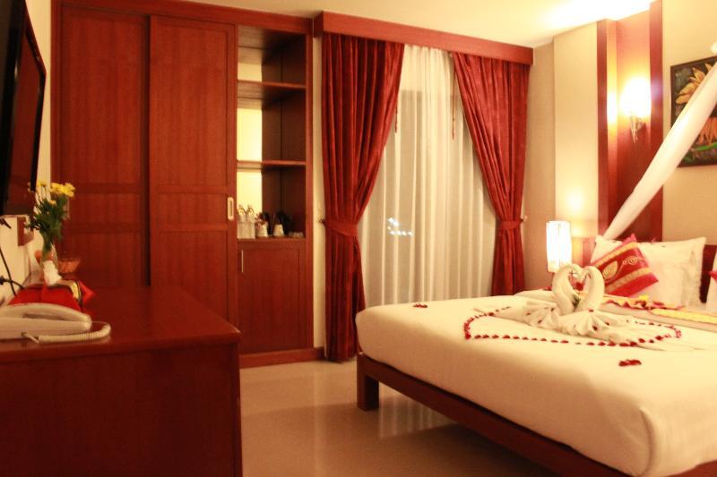 Patong Hemingway's Phuket