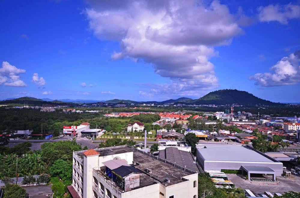 Hilltop Hotel Ratsada