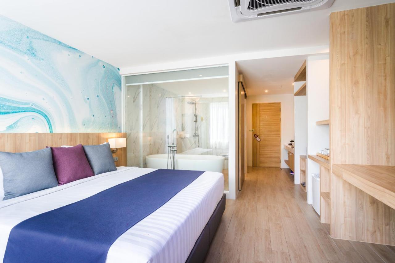 Resort Coconut Village Phuket - Sha Extra 4*