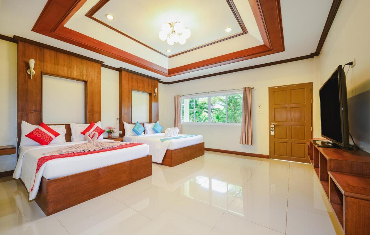Phuket Airport Inn 4*