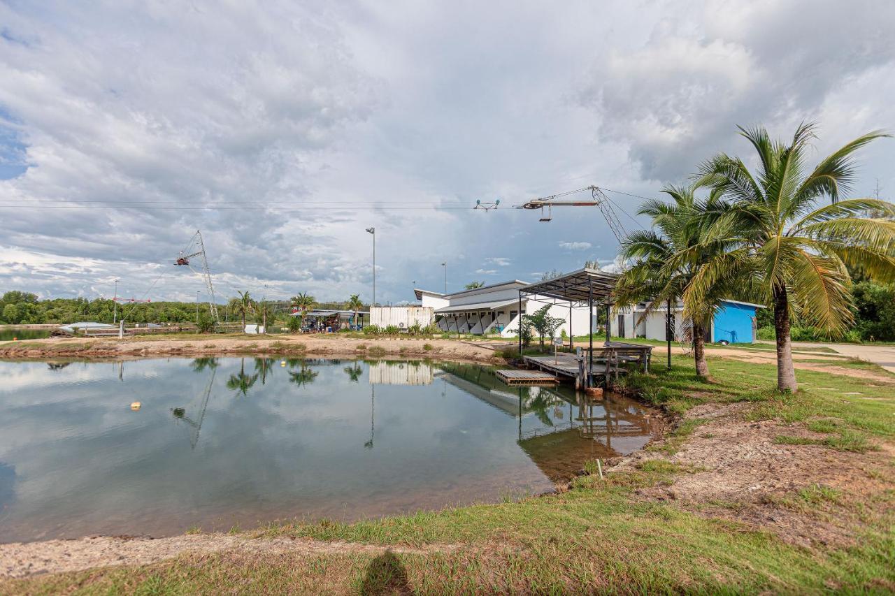 Hotel Oyo 433 Iwp Wake Park & 3*