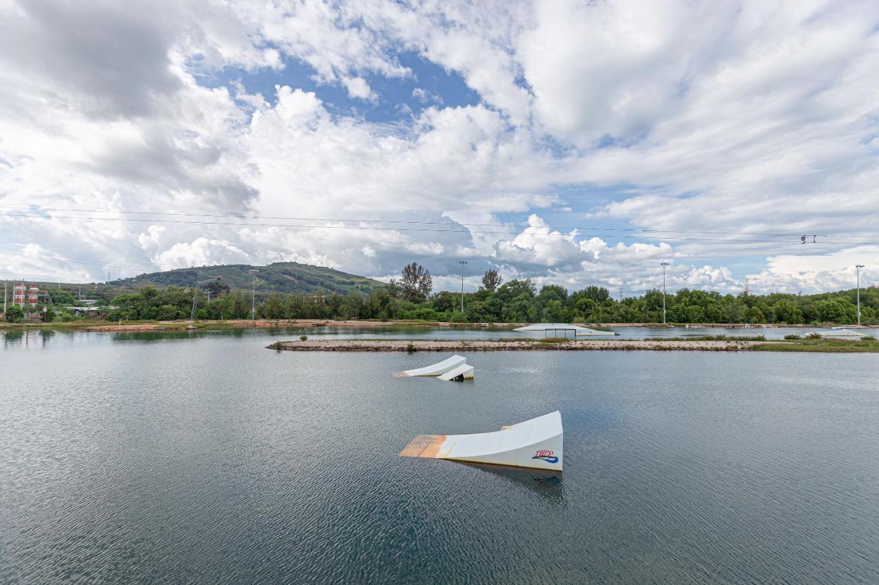 Hotel Oyo 433 Iwp Wake Park & 3*