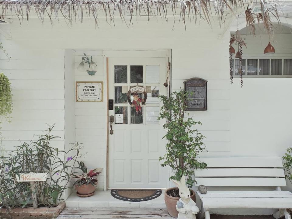 Little Latte House Bed & Breakfast