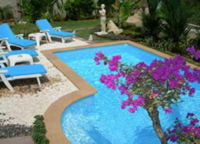 Guest house Club One Seven Phuket 3*