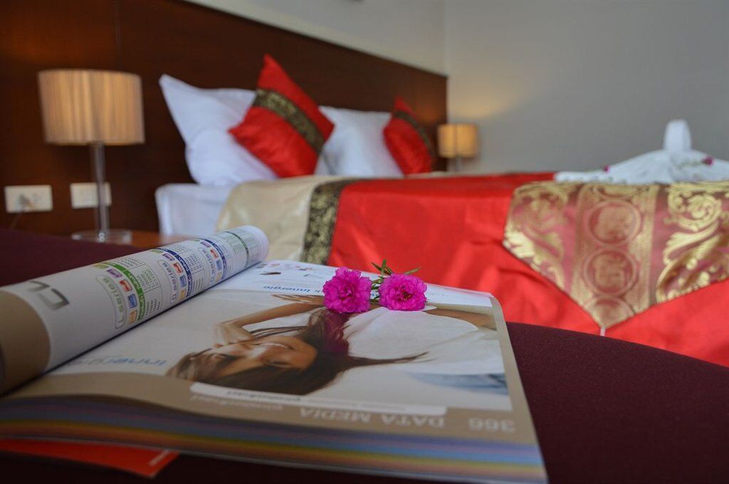 Sharaya Hotel 3*