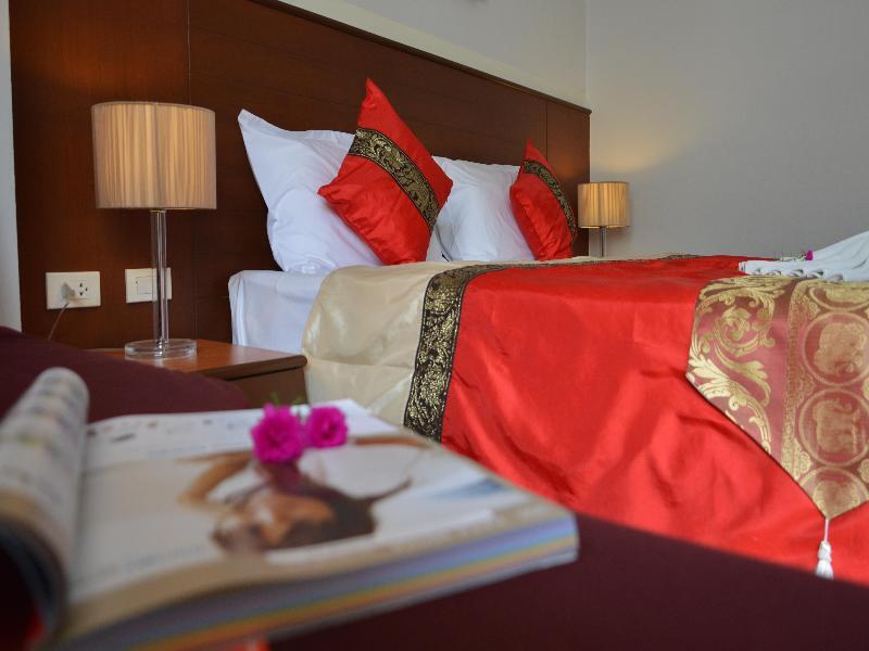 Sharaya 3* Patong