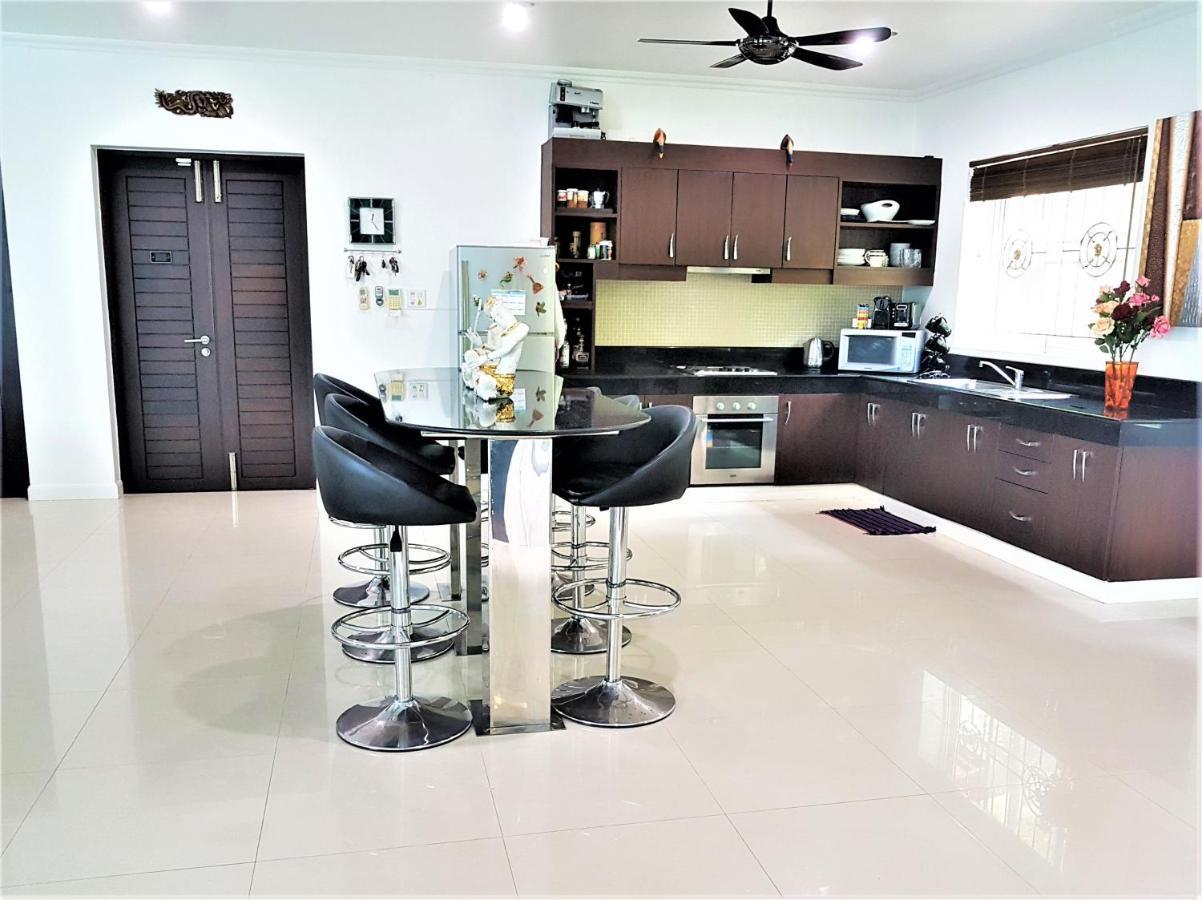 Prima Beach By Phr Villa *