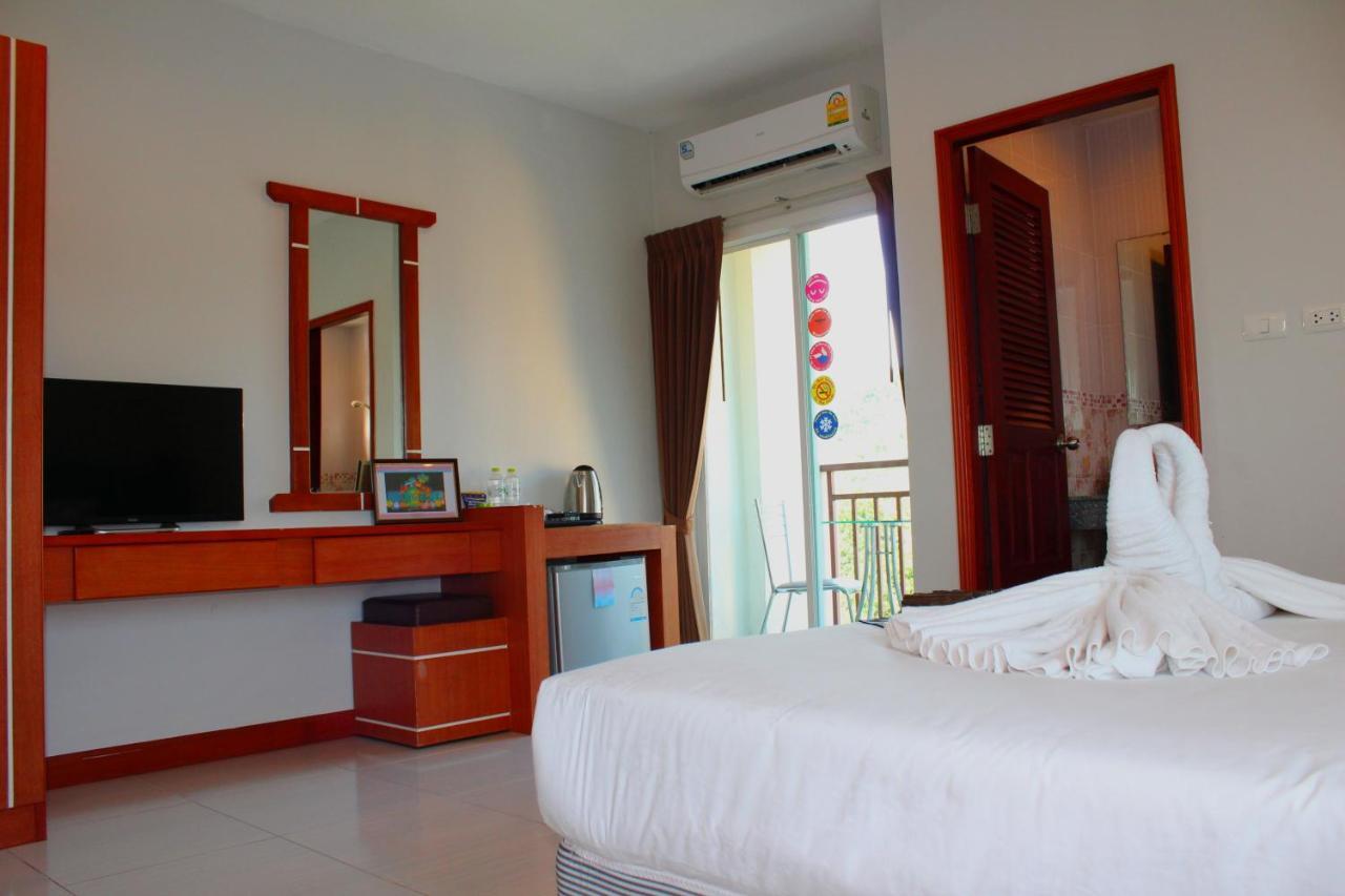 Fulla Place Patong