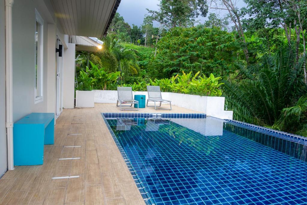 Hotel Grand Bleu Ocean View Pool 4*