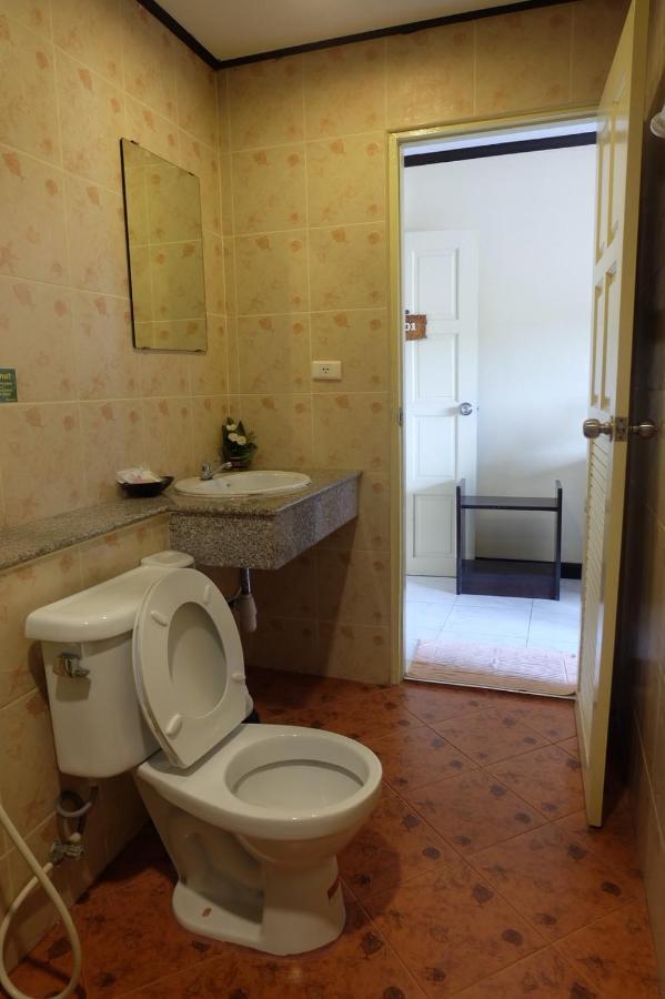 Hotel Baantonkhaokata 2*