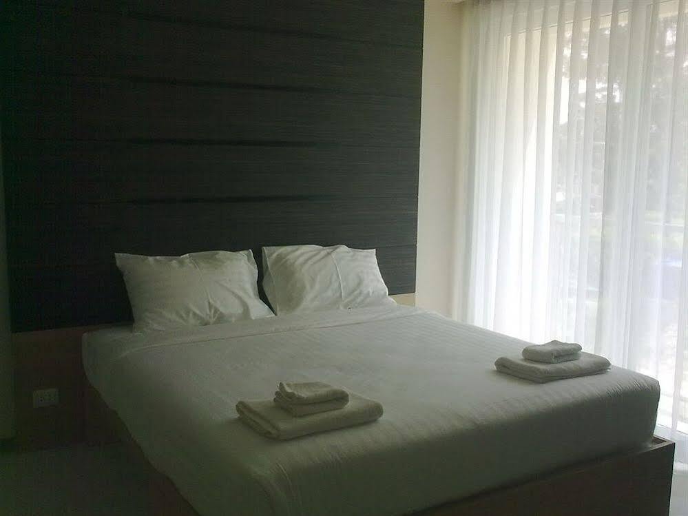 The Baycliff Residences 4*