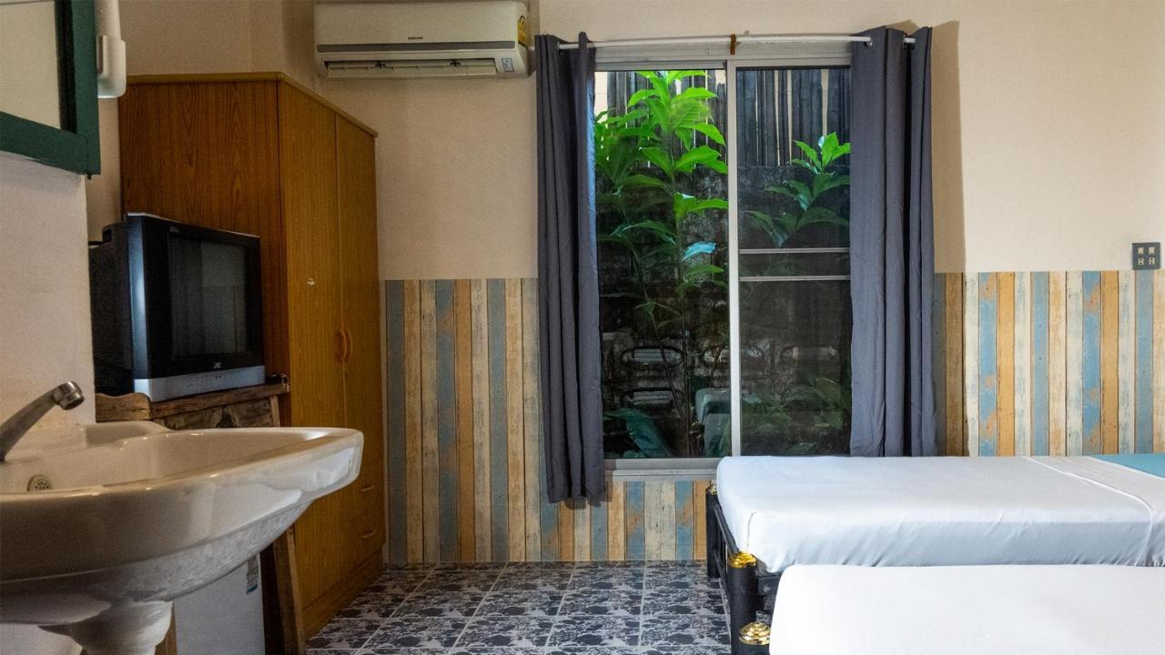 Sabina Kamala Affittacamere Kamala Beach