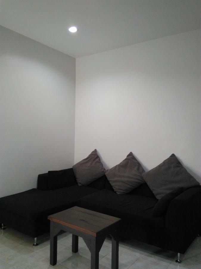 Apartment With Aircon N Kitchen Bang Tao Beach (Phuket)