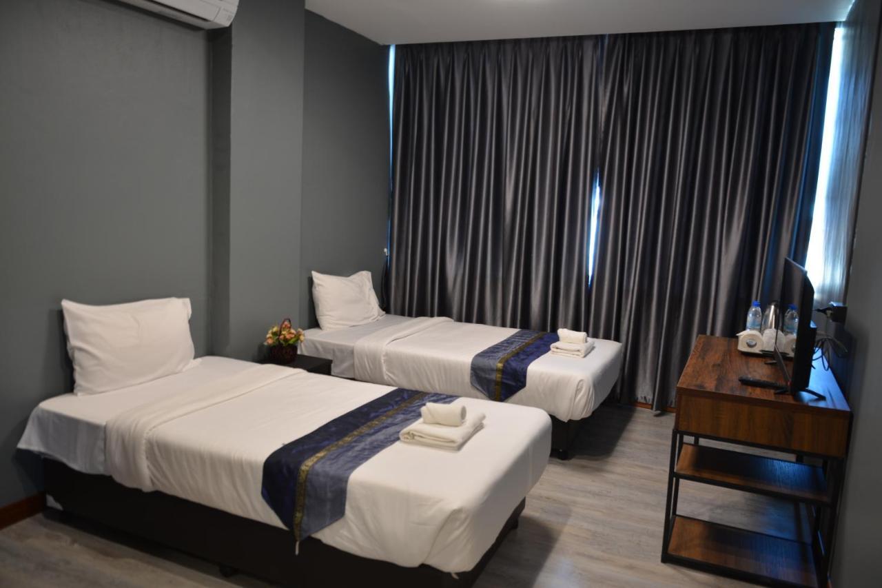 Hotel Lavender 3*