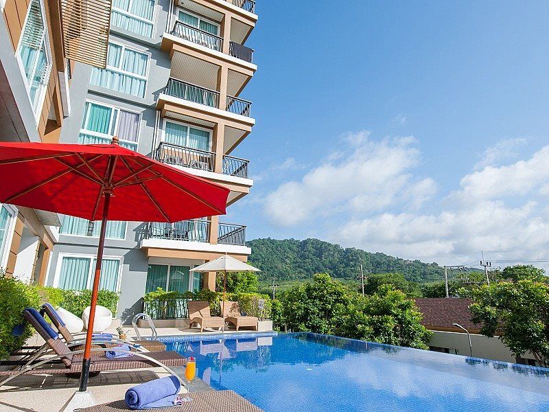 Grand Nai Harn Suites Hotel Rawai