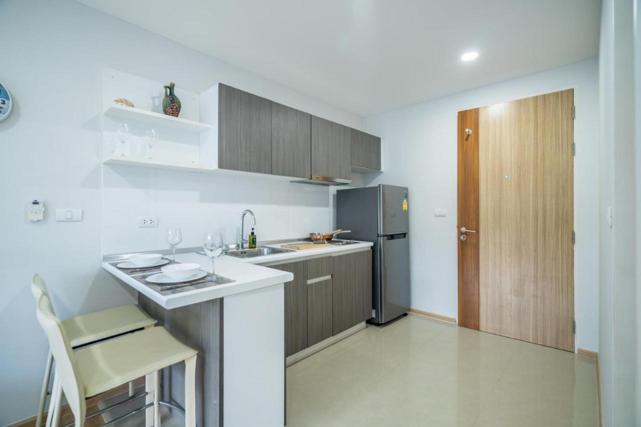 Ozone Kata -great Location, Rooftop Pool, Convenient Apartment Karon
