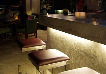 3rd Street Cafe& Kata Beach (Phuket)