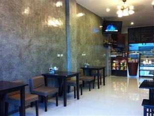 I-kroon Cafe & Hotel 2*