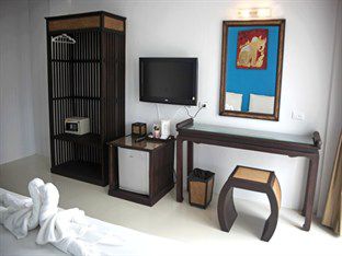 Oyo 75321 Gemma Patong Hotel 3*
