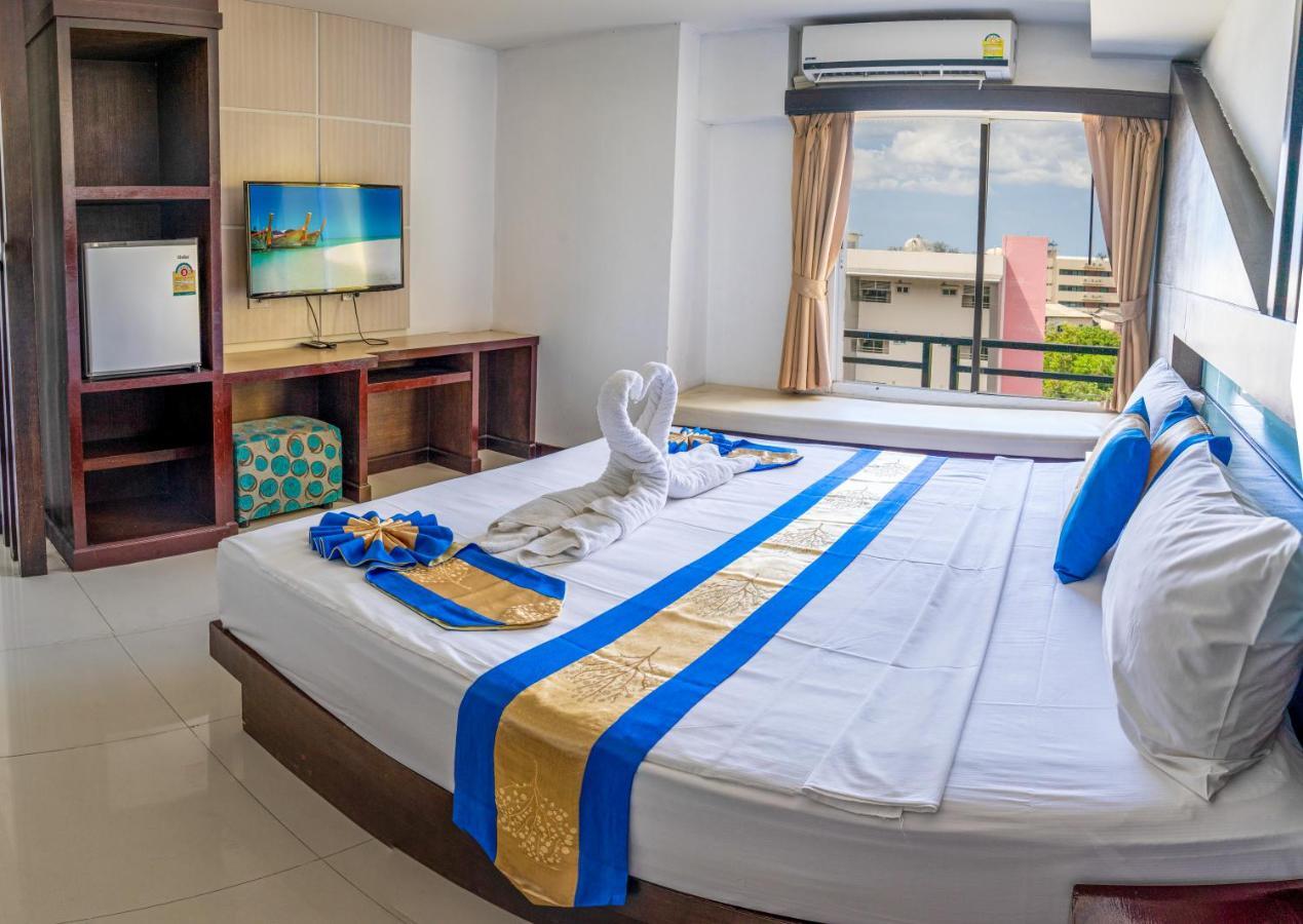 Blue Sky Hotel 3*
