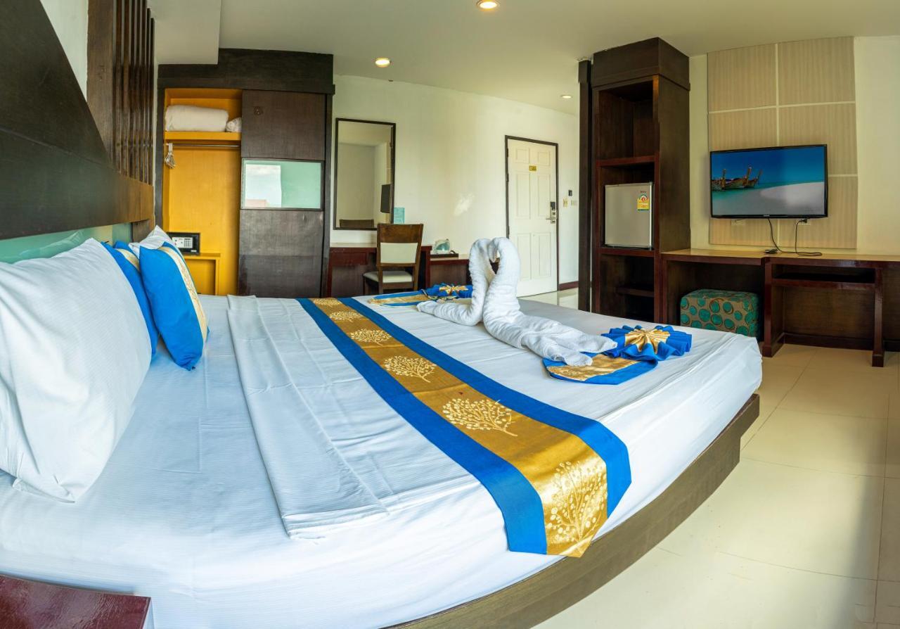 Blue Sky Hotel