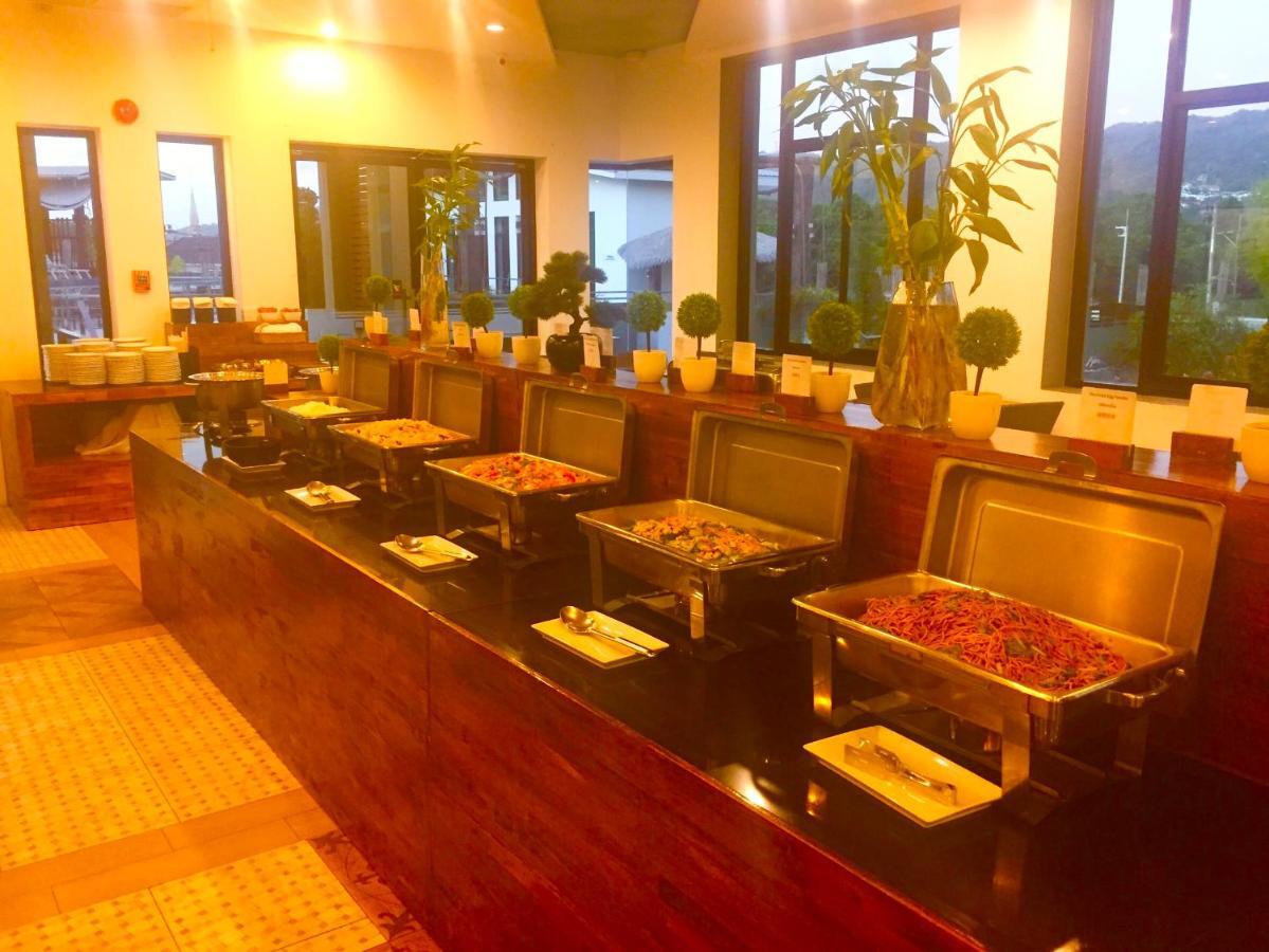 Chalong Miracle Lakeview Aparthotel